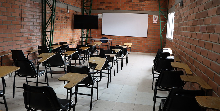 Aula educativa estándar 1 1